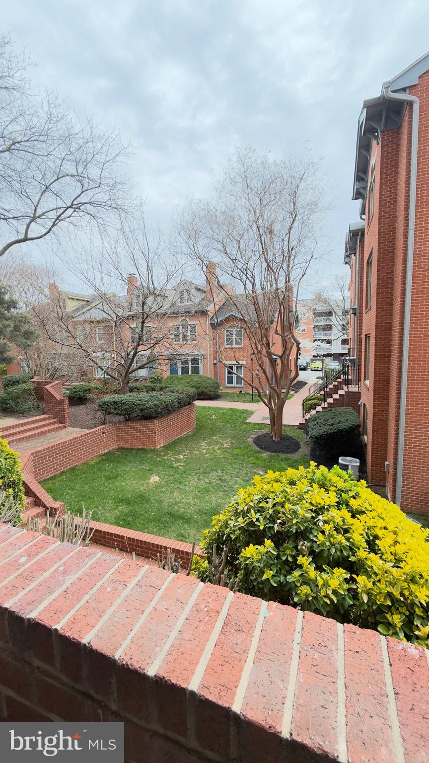 505 E BRADDOCK ROAD 104