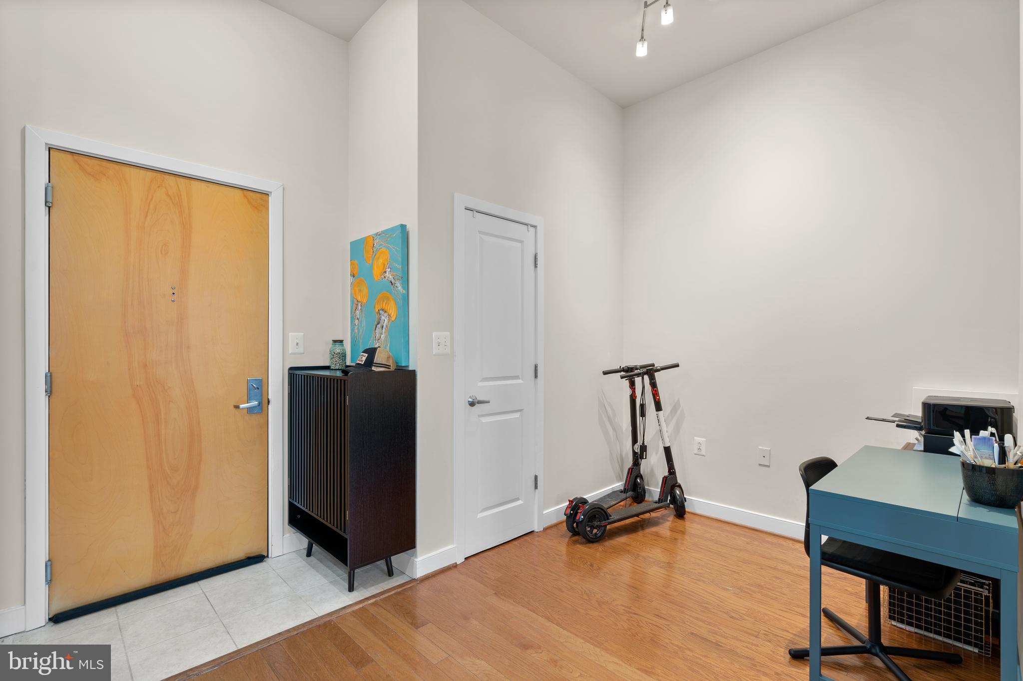 181 E REED AVENUE 412