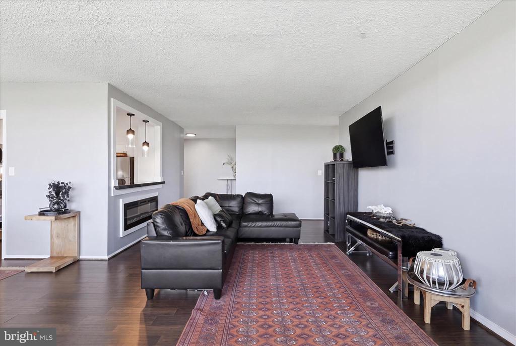 5500 HOLMES RUN PARKWAY 1405