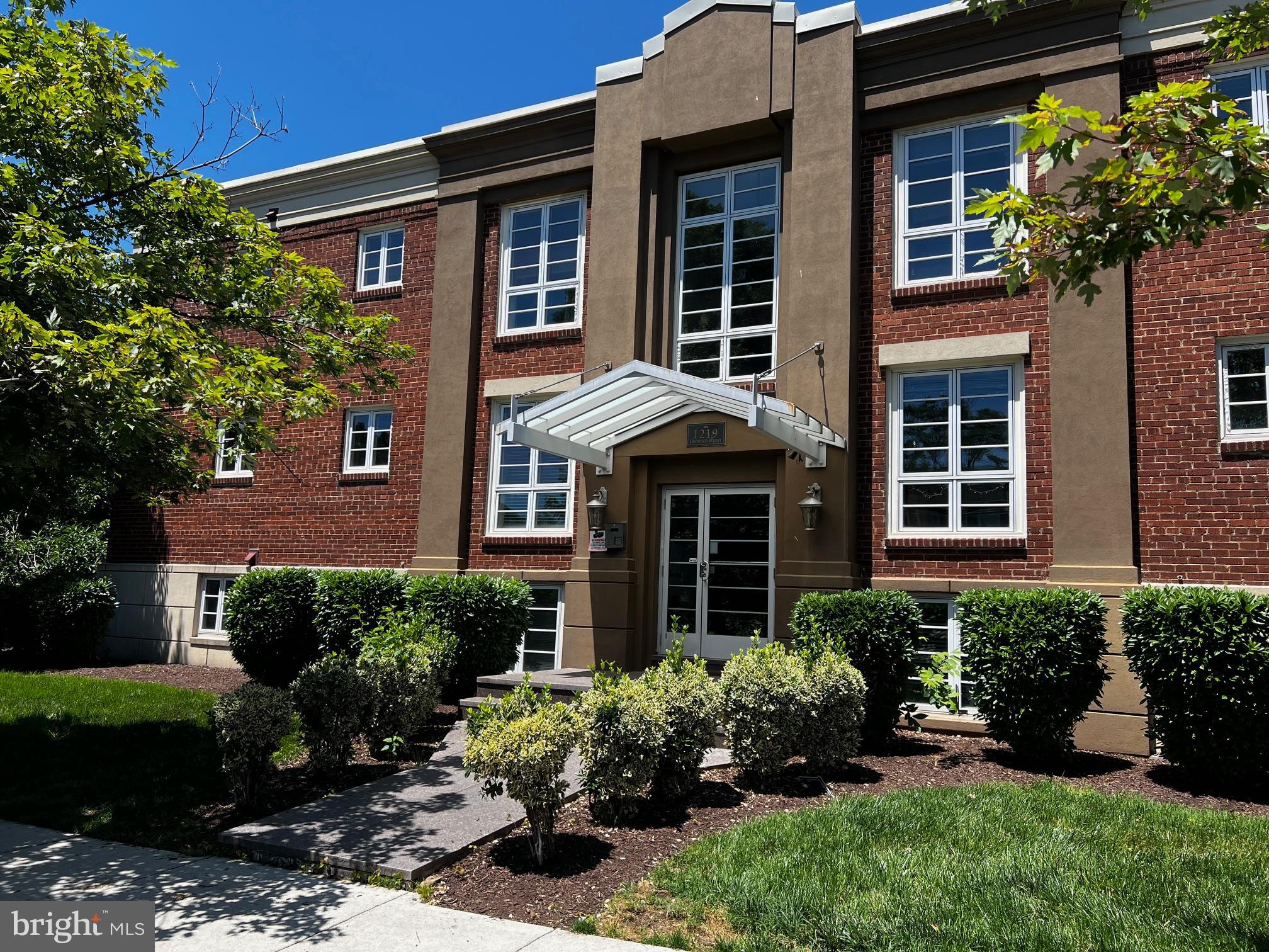 1219 ORONOCO STREET 101