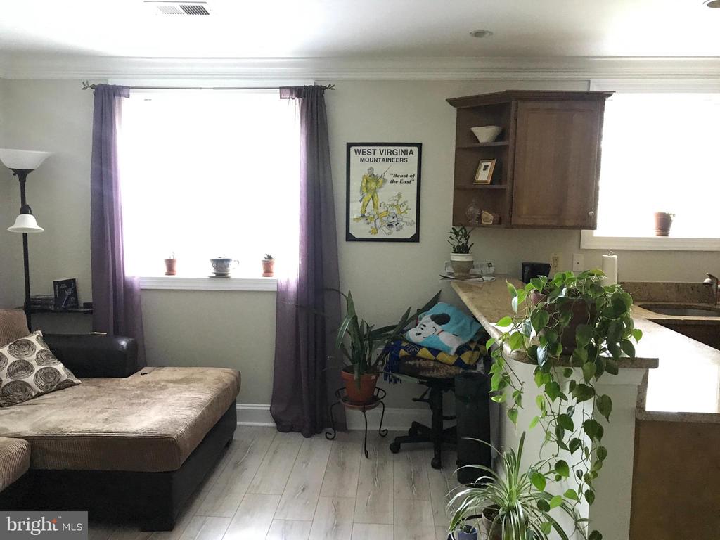 1219 ORONOCO STREET 102
