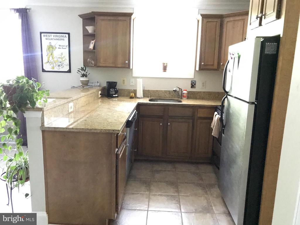 1219 ORONOCO STREET 102