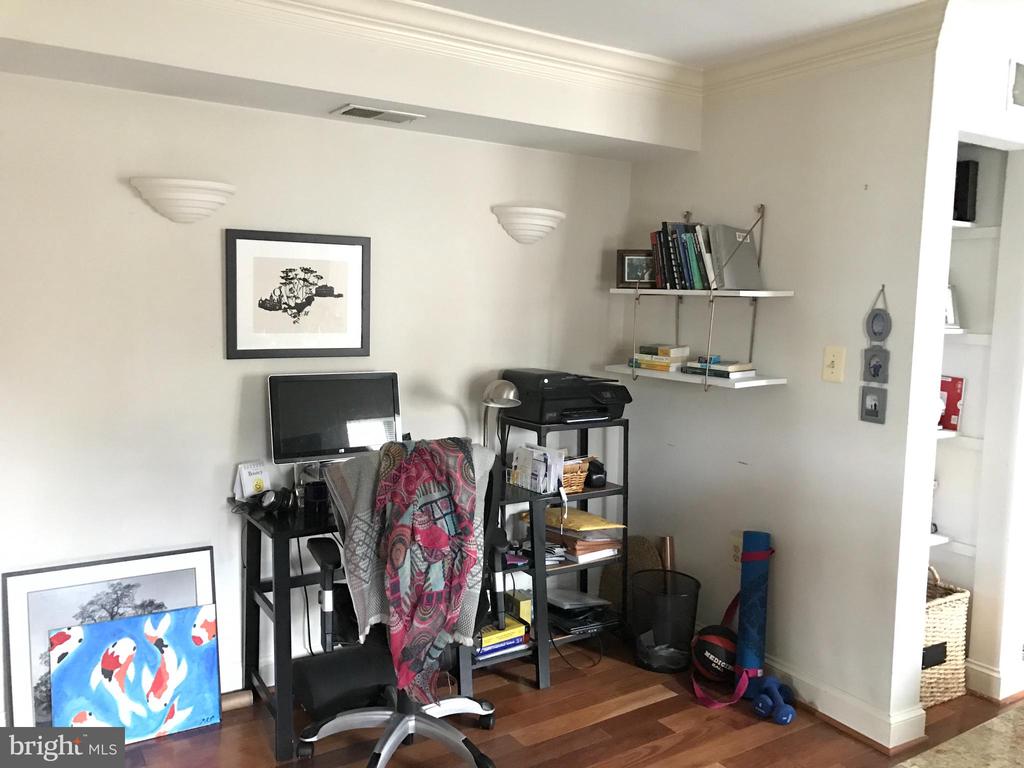 1219 ORONOCO STREET Unit: 203