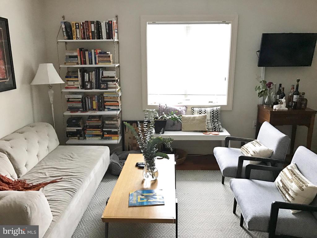 1219 ORONOCO STREET Unit: 203