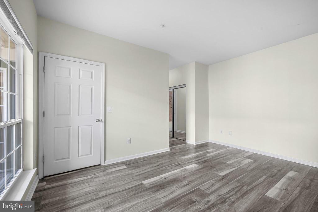 4860 EISENHOWER AVENUE Unit: 391