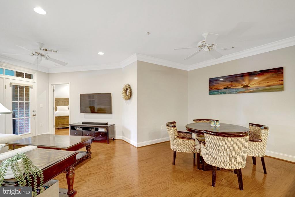 1115 CAMERON STREET Unit: 117