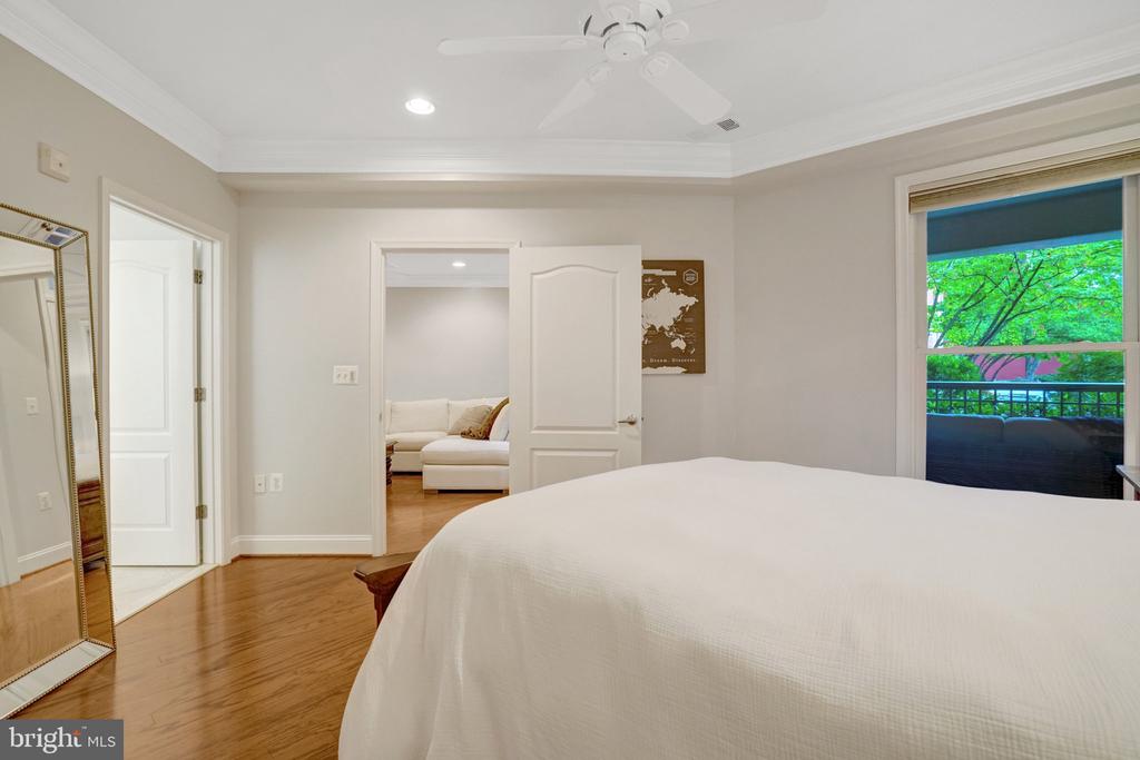 1115 CAMERON STREET Unit: 117