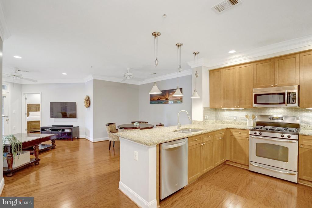 1115 CAMERON STREET Unit: 117