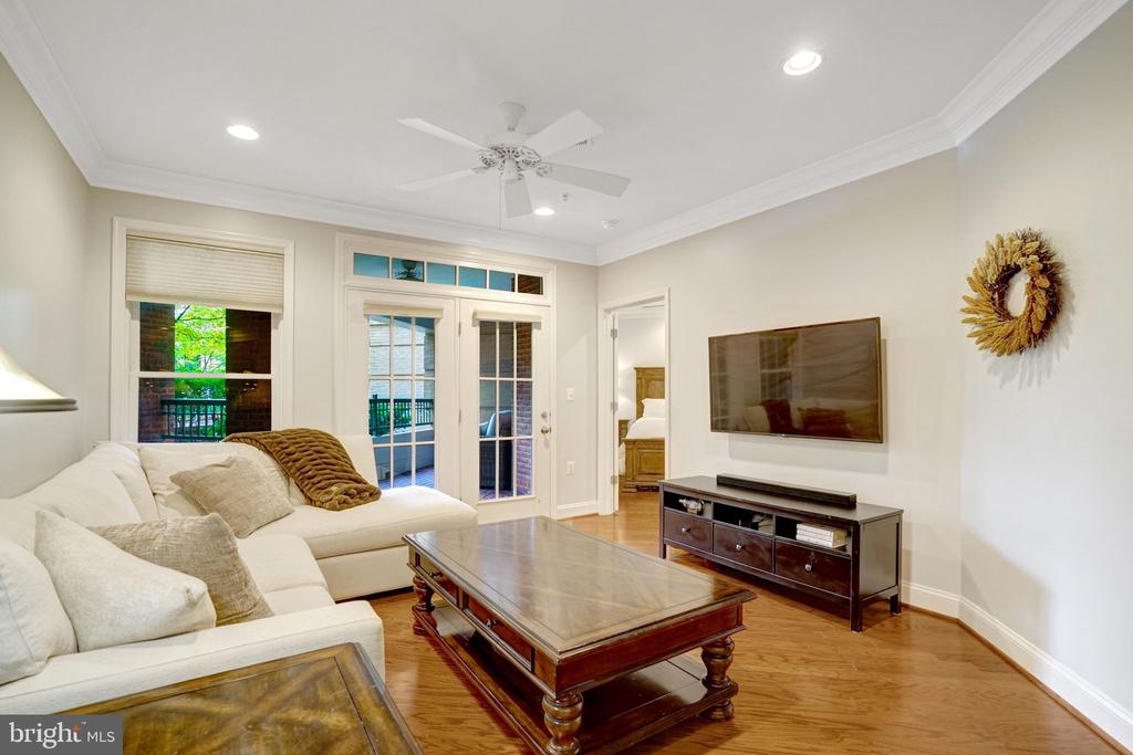 1115 CAMERON STREET Unit: 117