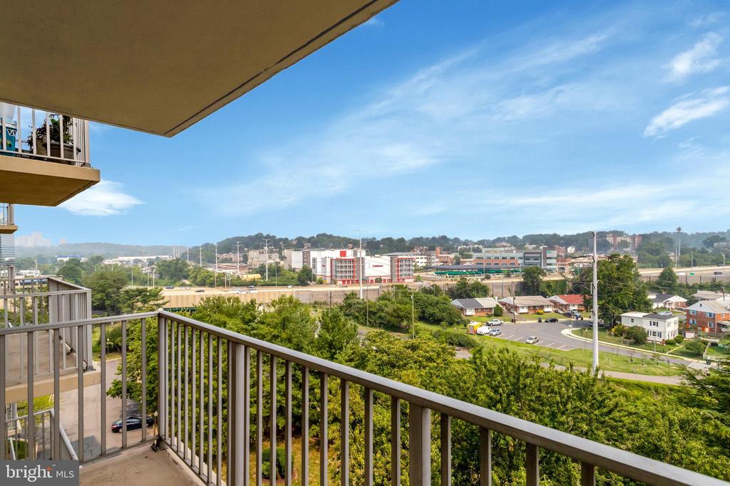 1225 MARTHA CUSTIS DRIVE Unit: 811