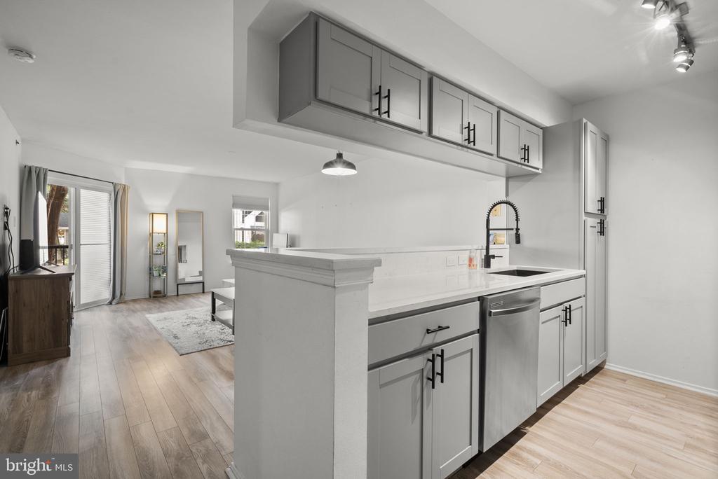3311 WYNDHAM CIRCLE Unit: 1192