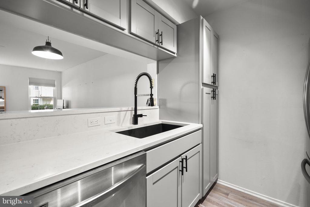 3311 WYNDHAM CIRCLE Unit: 1192