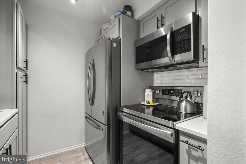 3311 WYNDHAM CIRCLE Unit: 1192