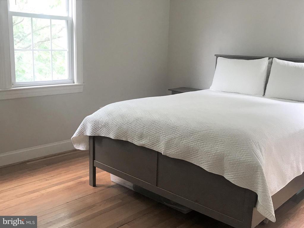 401 COMMONWEALTH AVENUE Unit: 31A