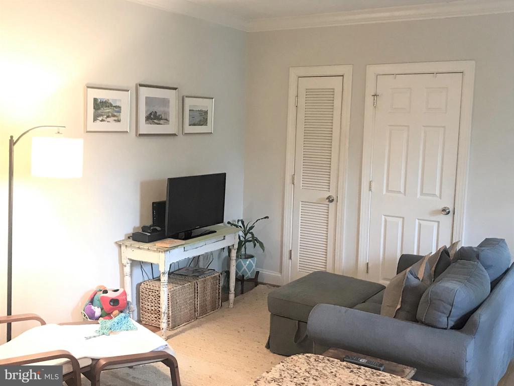 401 COMMONWEALTH AVENUE Unit: 31A