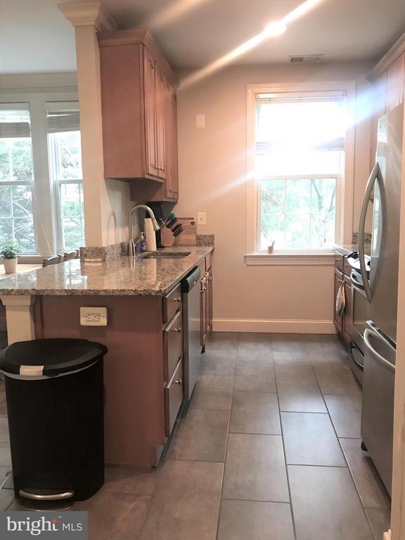 401 COMMONWEALTH AVENUE Unit: 31A