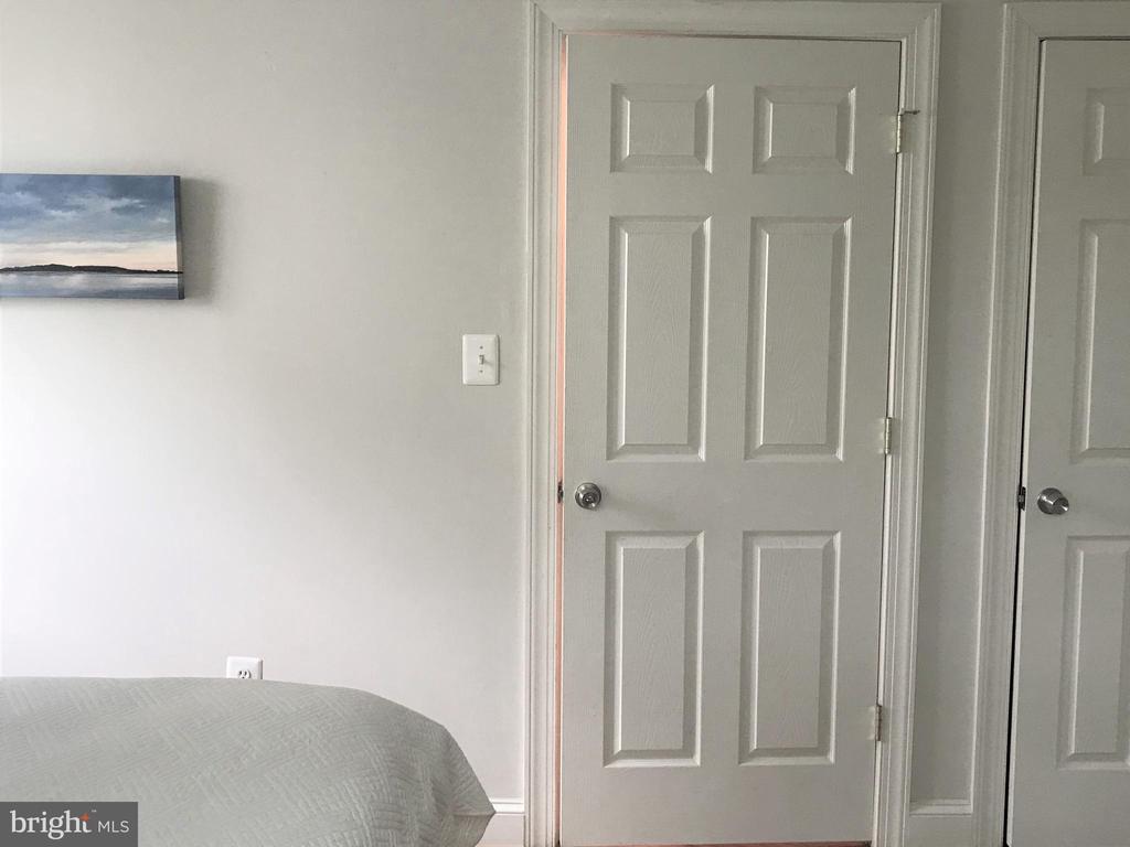 401 COMMONWEALTH AVENUE Unit: 31A
