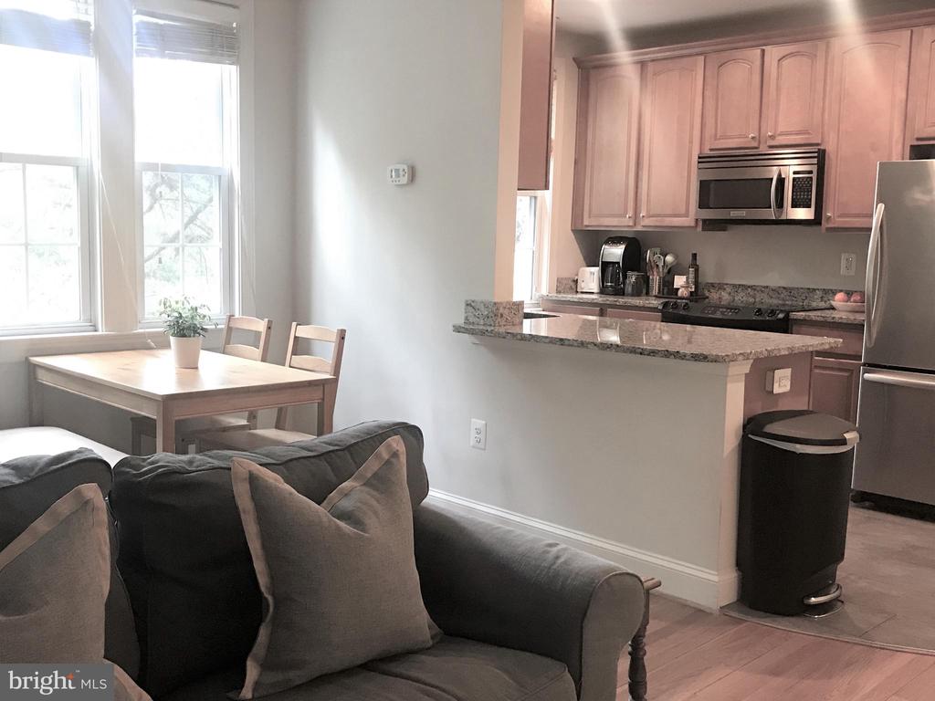 401 COMMONWEALTH AVENUE Unit: 31A