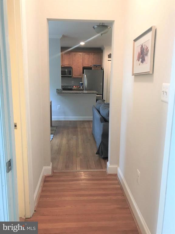 401 COMMONWEALTH AVENUE Unit: 31A