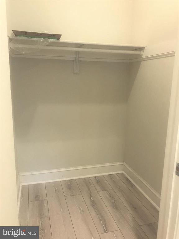 401 COMMONWEALTH AVENUE Unit: 10B