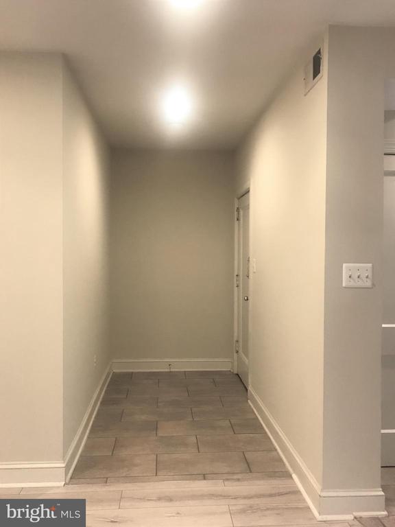 401 COMMONWEALTH AVENUE Unit: 10B