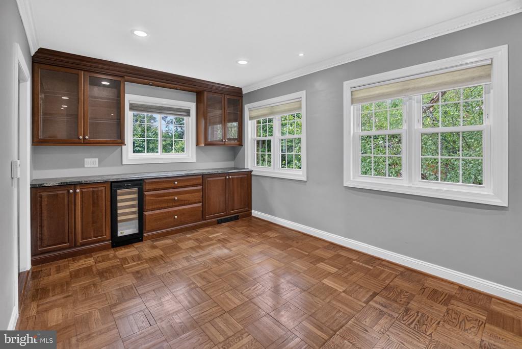 3250 MARTHA CUSTIS DRIVE