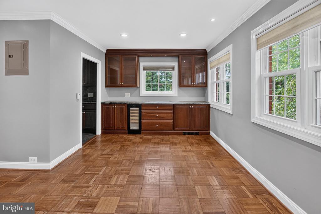 3250 MARTHA CUSTIS DRIVE