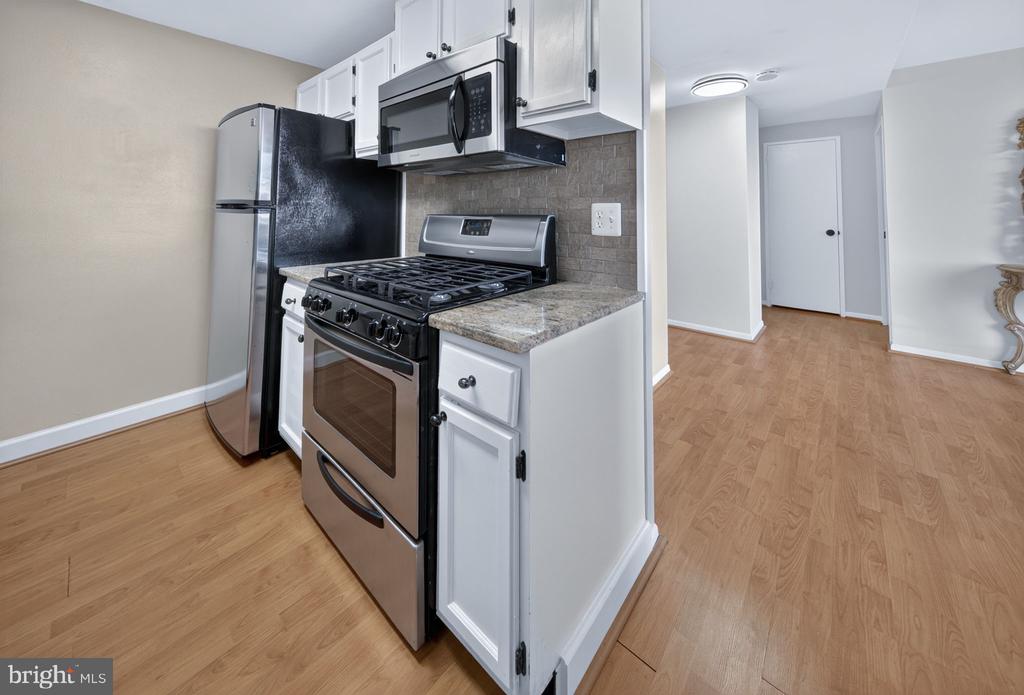 4600 DUKE STREET Unit: 1511