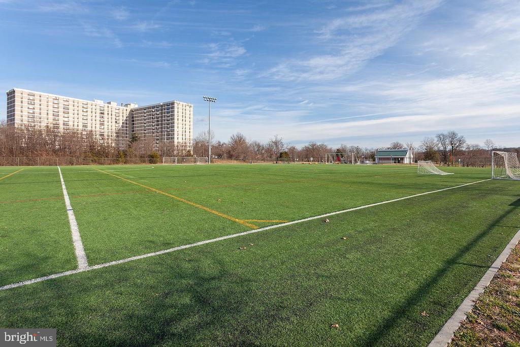 4600 DUKE STREET Unit: 1511