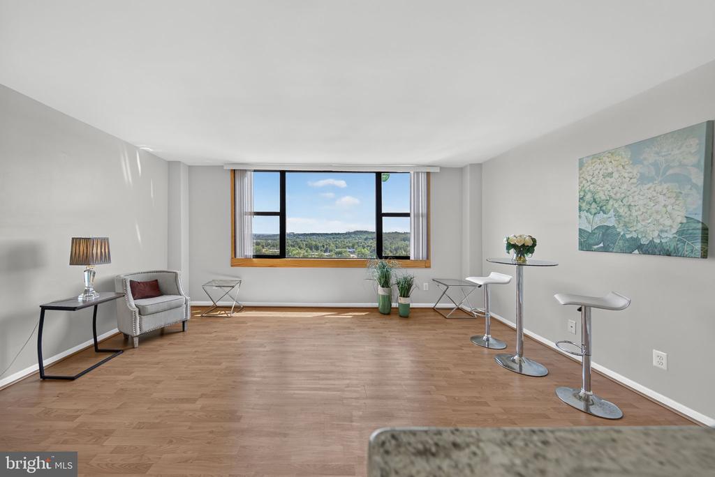 4600 DUKE STREET Unit: 1511