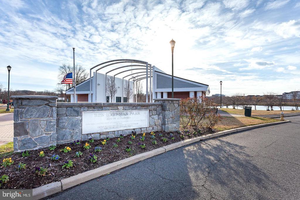 4600 DUKE STREET Unit: 1511
