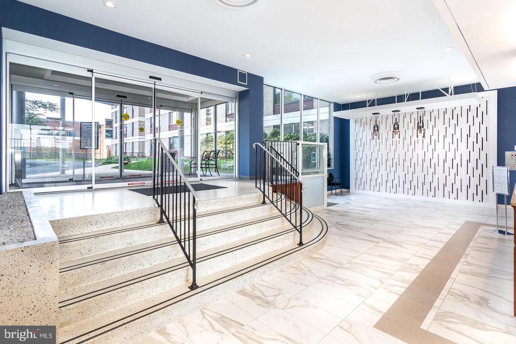 4600 DUKE STREET Unit: 1511