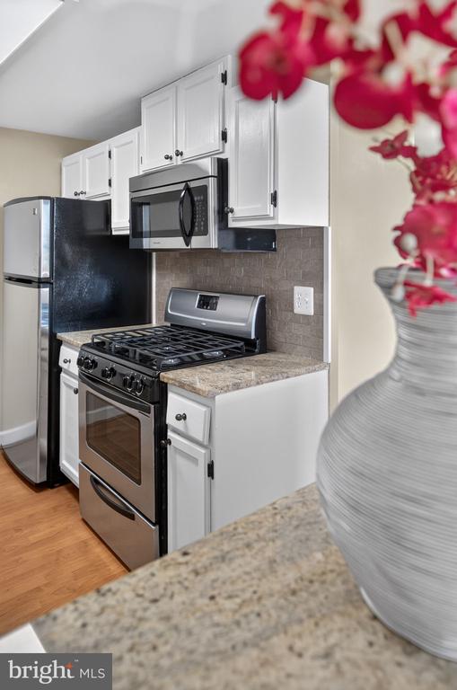 4600 DUKE STREET Unit: 1511