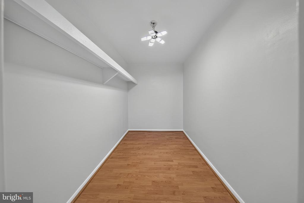 4600 DUKE STREET Unit: 1511