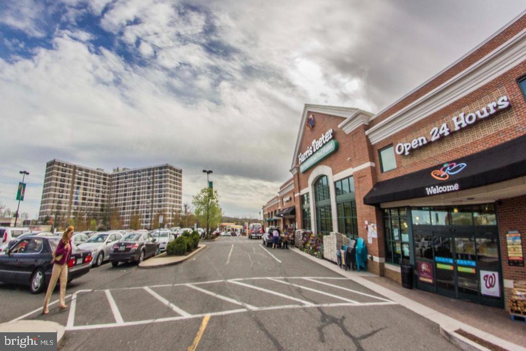 4600 DUKE STREET Unit: 1511