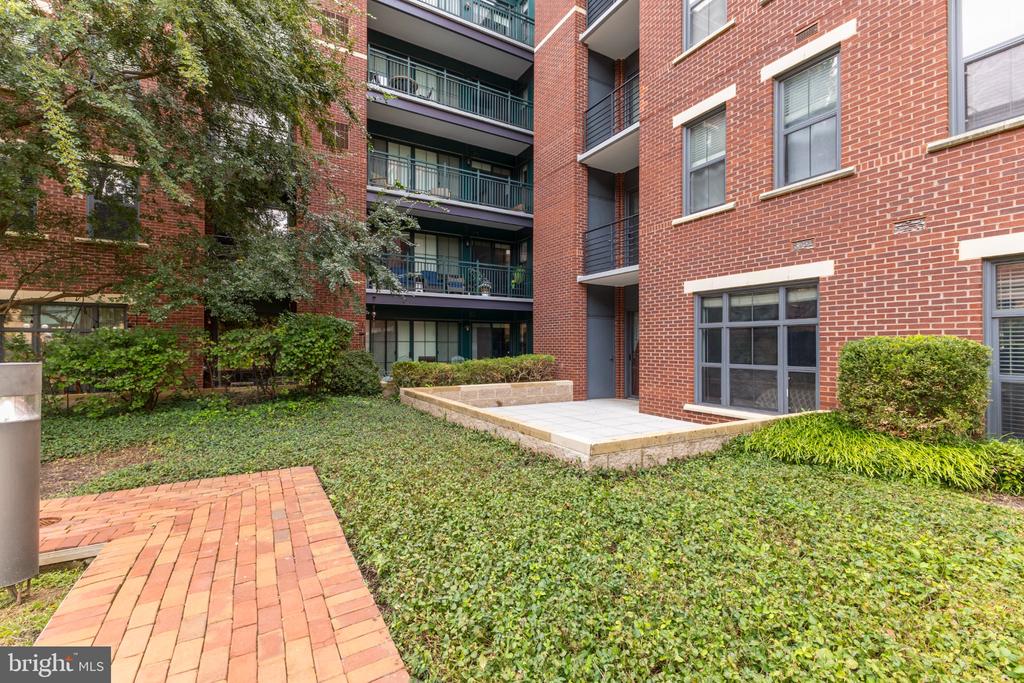 1111 ORONOCO Unit: 126