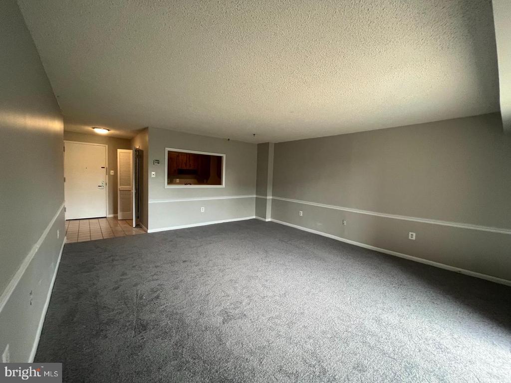 200 N PICKETT STREET Unit: 403