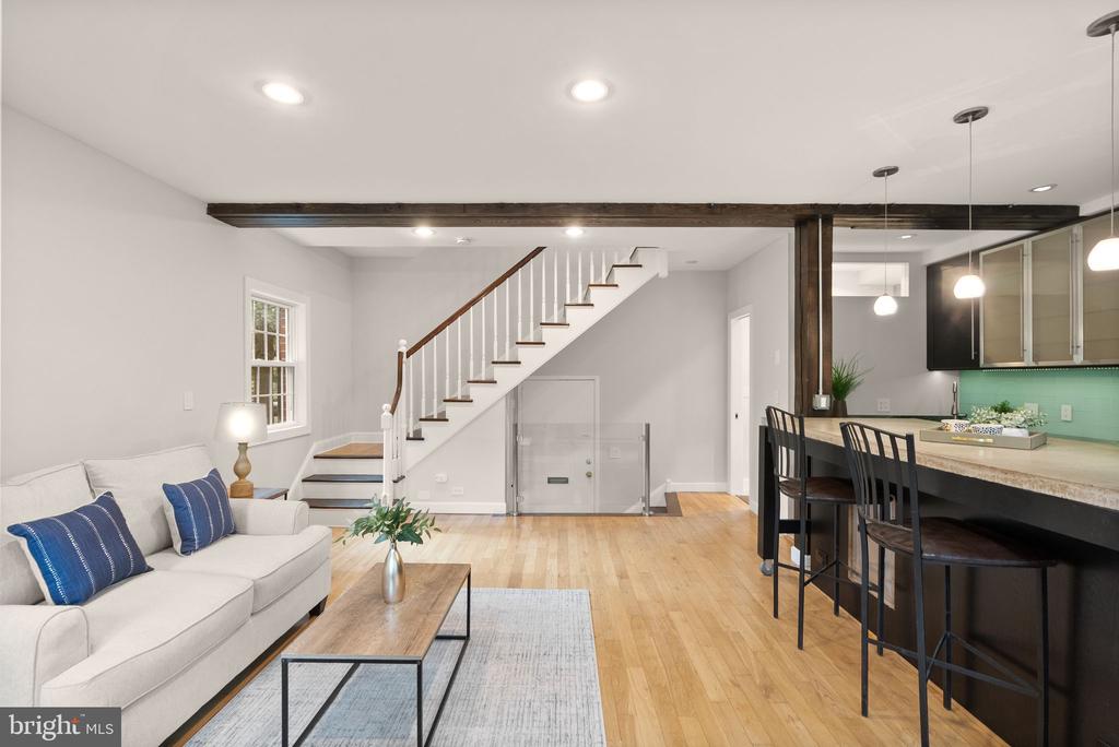 3603 GUNSTON ROAD