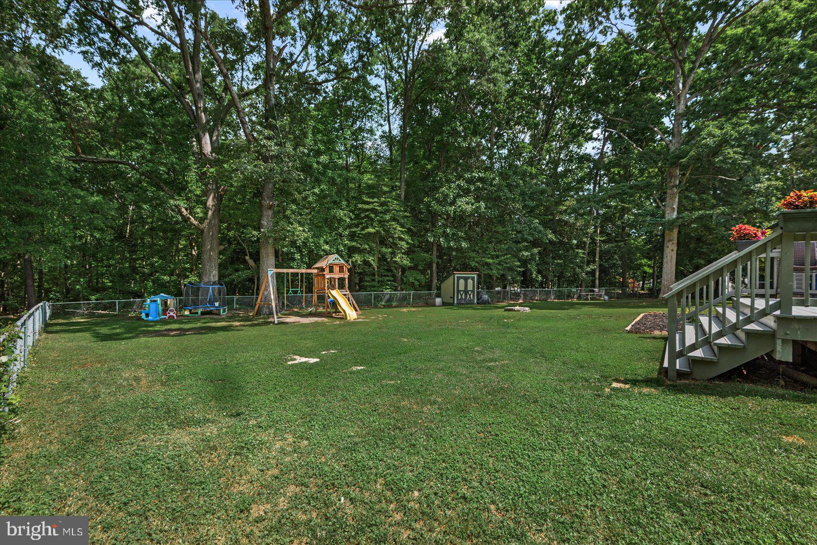 7300 Summertree Dr