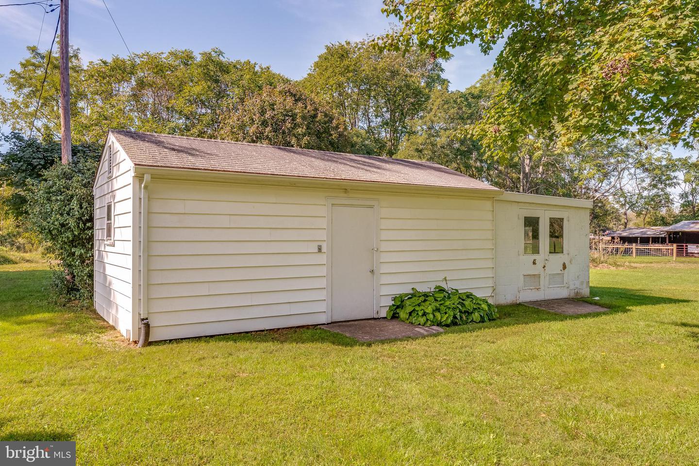 988 Westwood ROAD