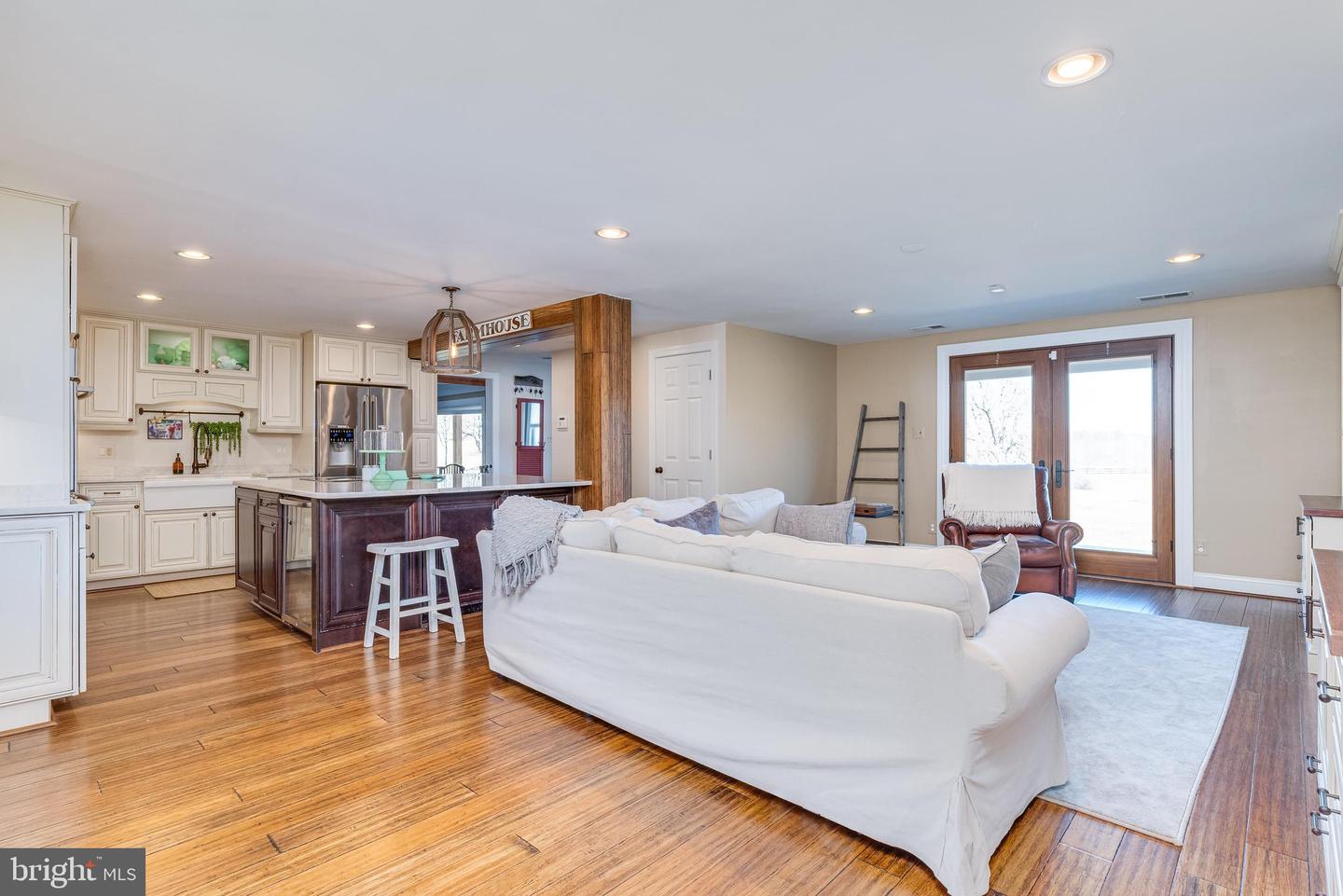 68 Auburn ROAD