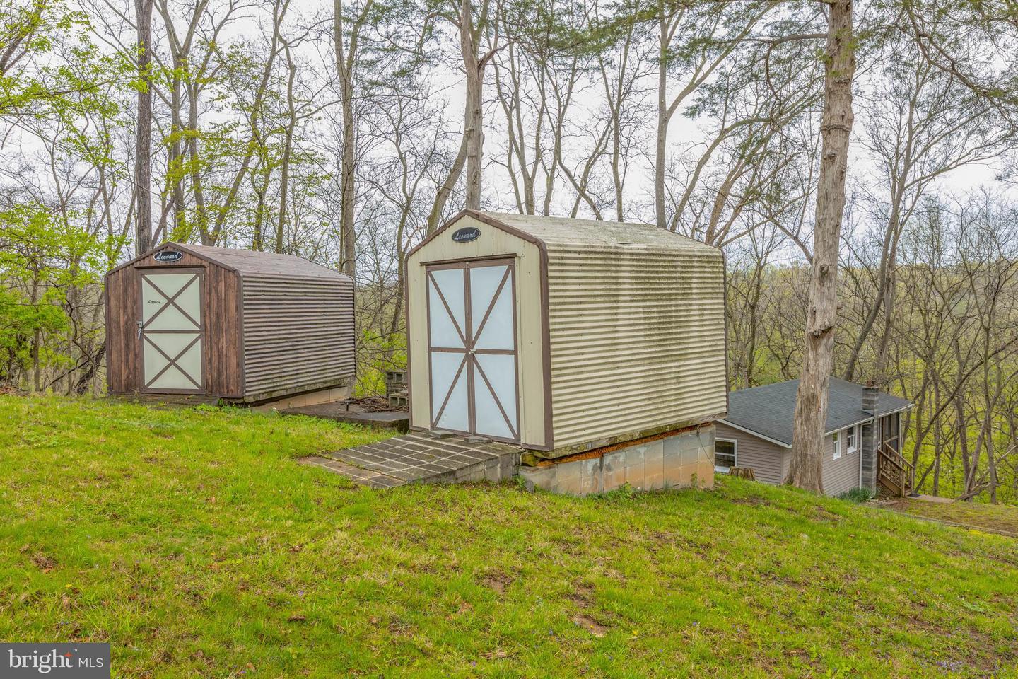 4034 Calmes Neck LANE