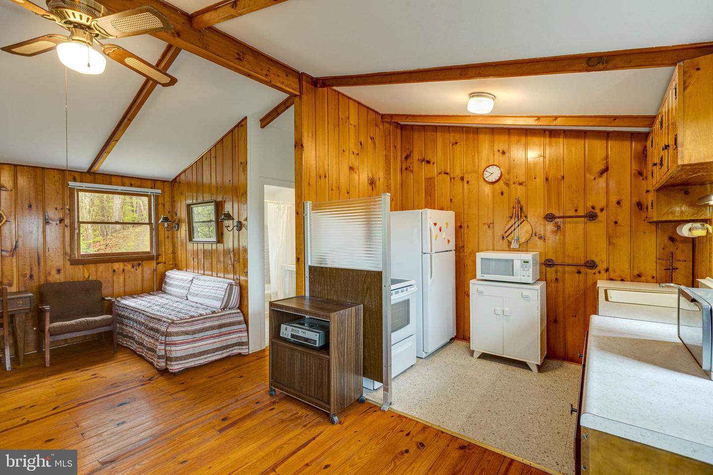 4034 Calmes Neck LANE