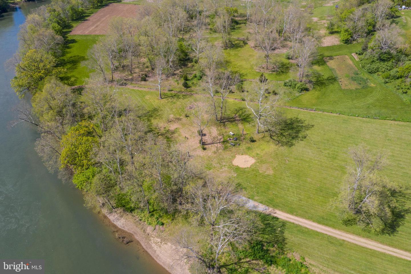 4034 Calmes Neck LANE