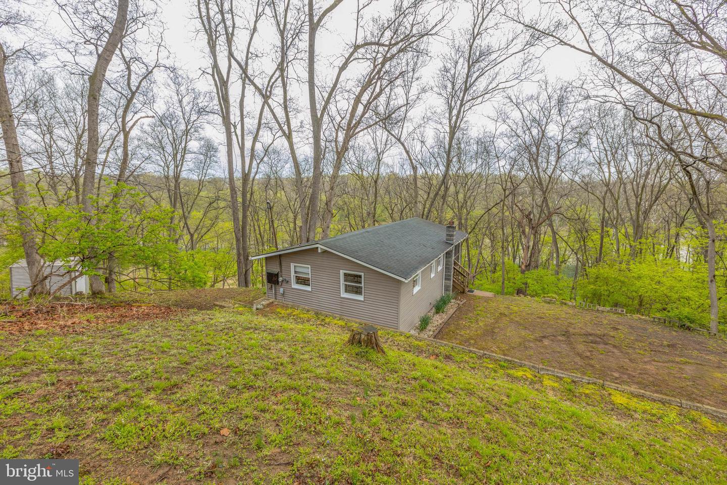 4034 Calmes Neck LANE