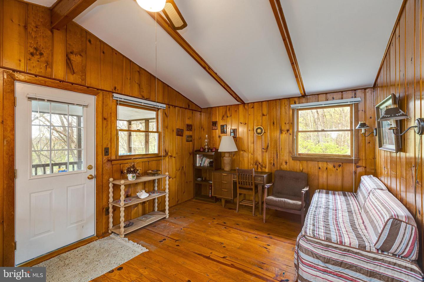 4034 Calmes Neck LANE