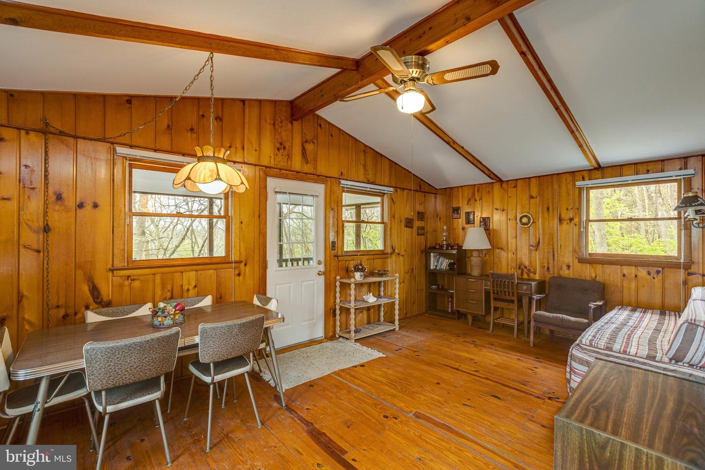 4034 Calmes Neck LANE