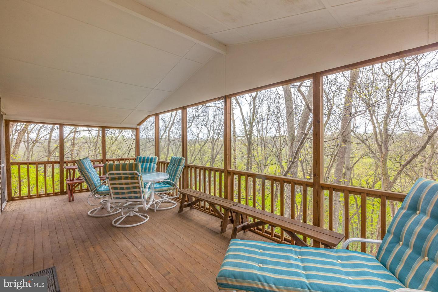 4034 Calmes Neck LANE