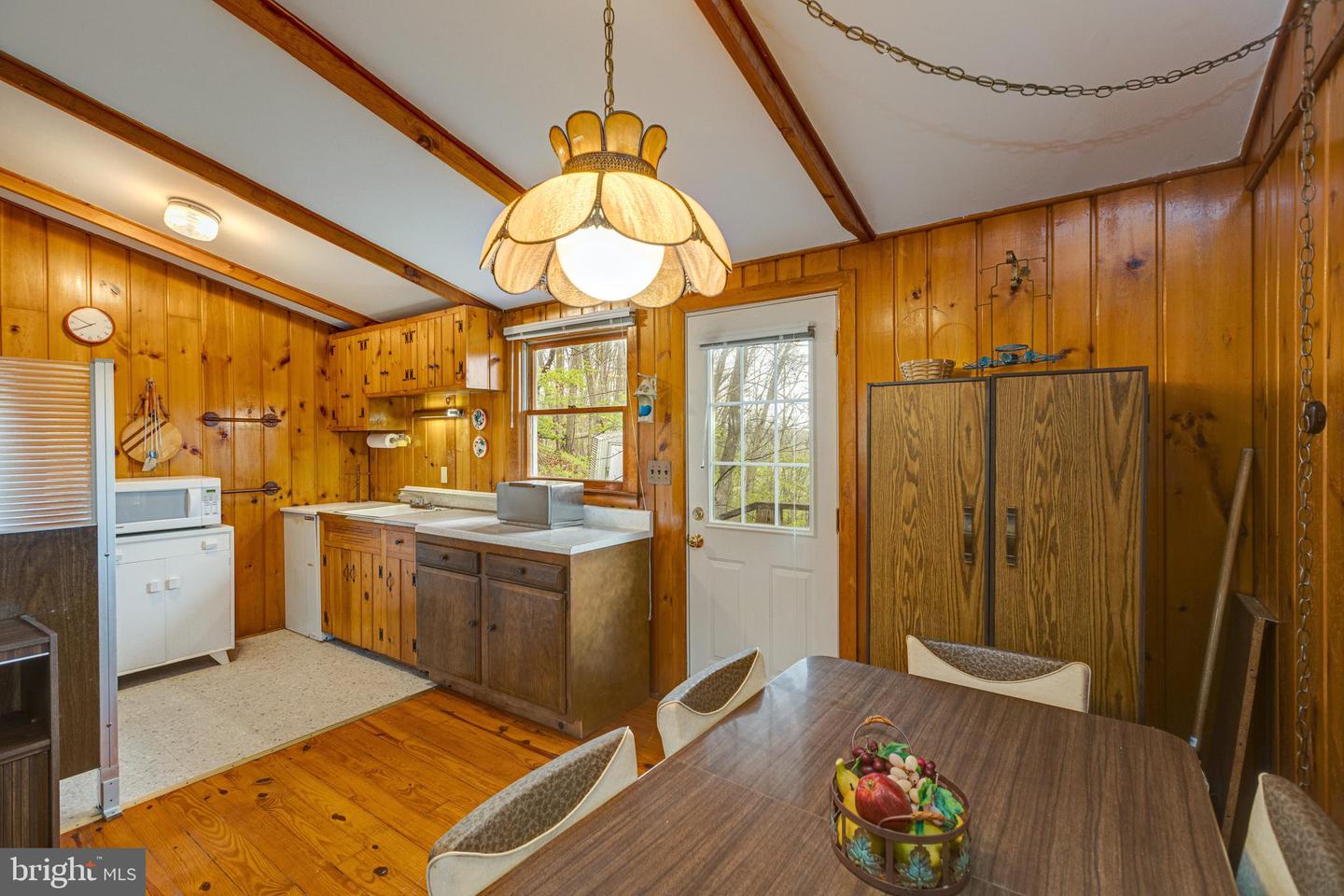 4034 Calmes Neck LANE