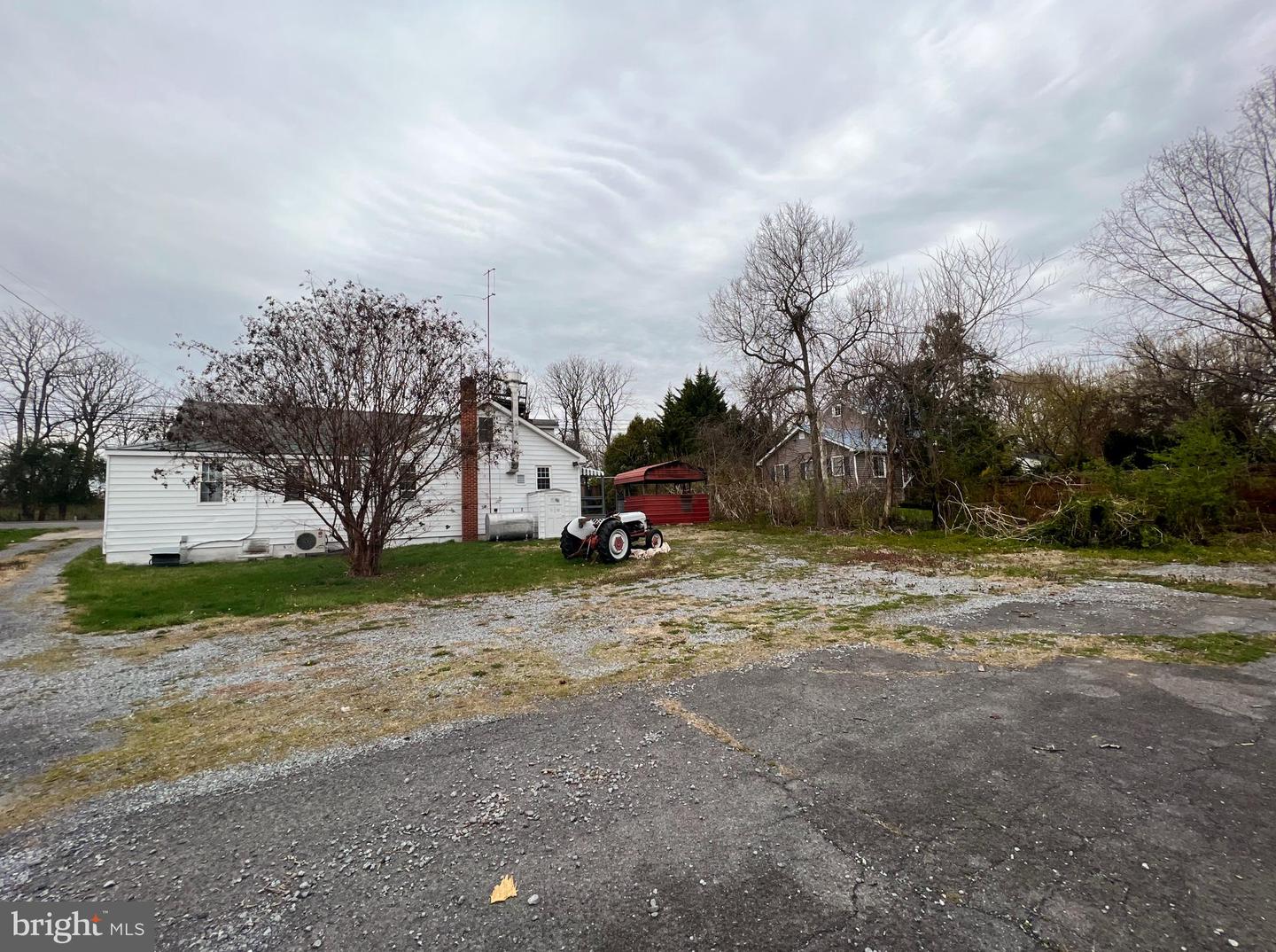 6967 Lord Fairfax HIGHWAY